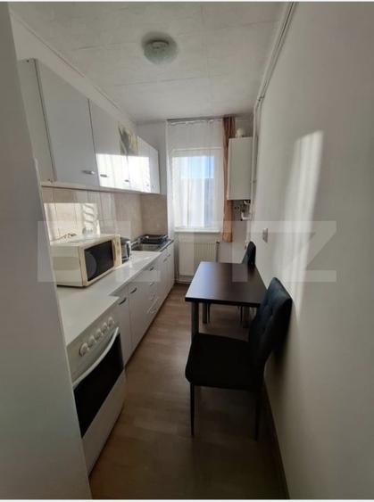Apartament cu 2 camere semidecomandat, mobilat în Sud-Est