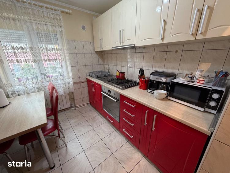 Apartament cu 2 camere în Cetate