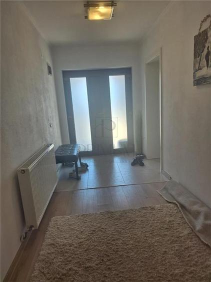 Casă individuală cu 5 camere cu Teren 614 Mp în Moșnița Nouă