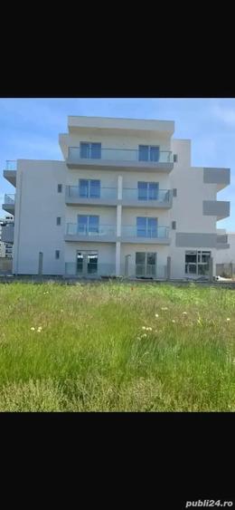 Spațiu comercial, de 830 mp, în Nord