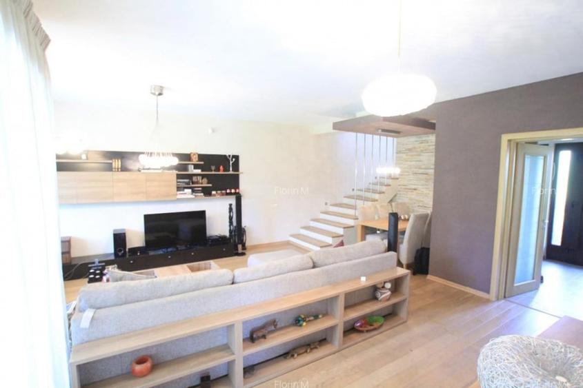 Duplex cu 5 camere cu Teren 500 Mp în Otopeni