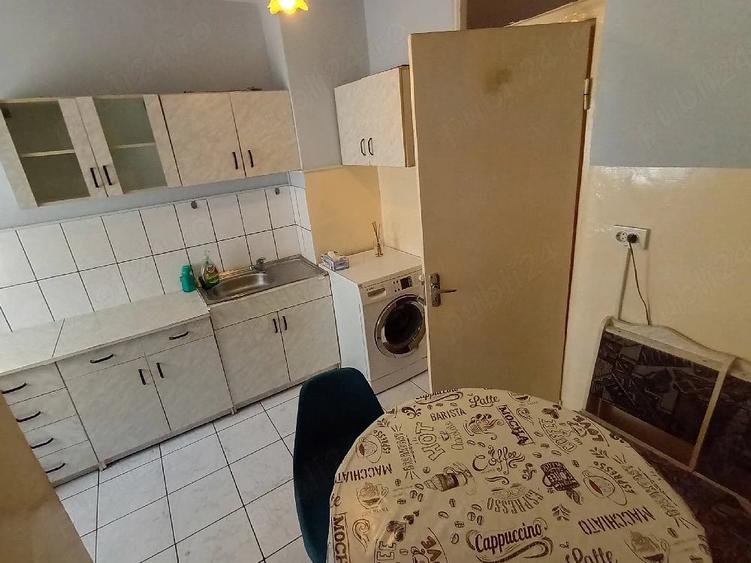 Apartament cu 2 camere semidecomandat în Girocului