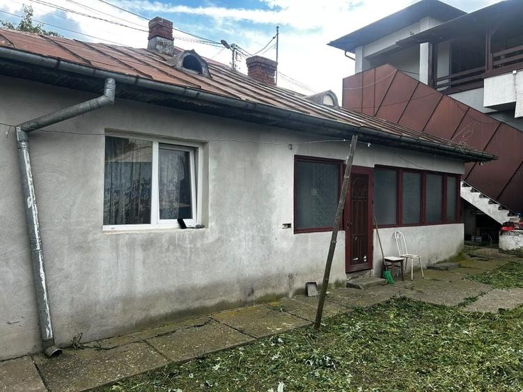 Casă cu 3 camere în Central