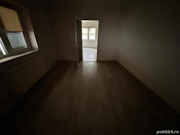 Spațiu comercial, de 90 mp, în Central