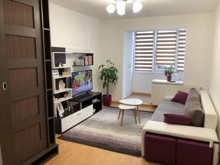 Apartament cu 2 camere decomandat în Tudor