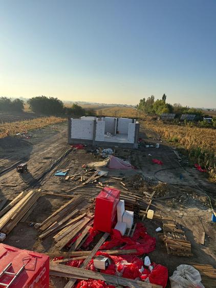 Teren Construcții intravilan de 12500 mp, în Crevedia