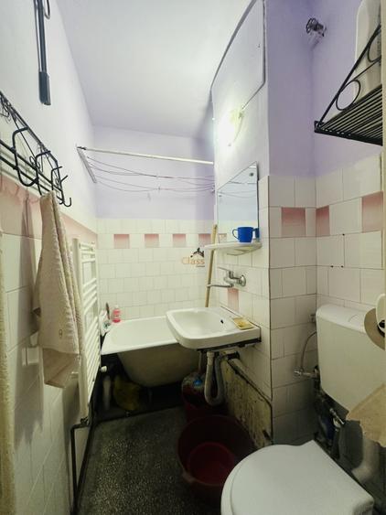 Apartament cu 3 camere semidecomandat, mobilat în Mănăștur
