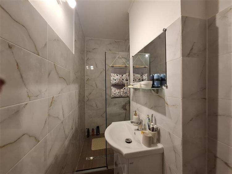 Garsonieră decomandată în Gară