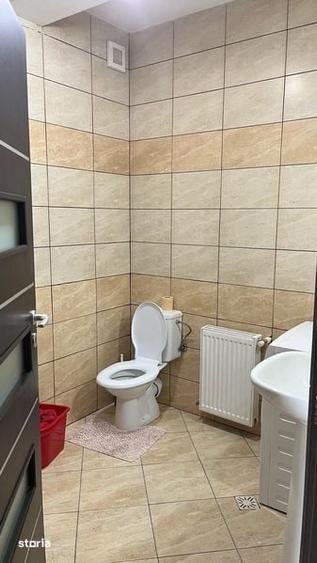 Ofer spre inchiriere apartament cu 2 camere . - 4
