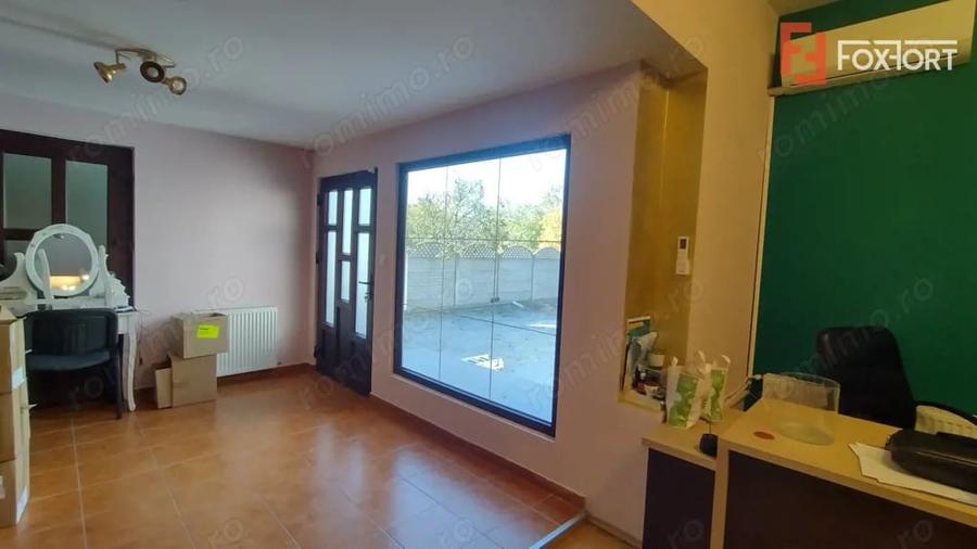 Casă cu 6 camere cu Teren 788 Mp în Bucovina