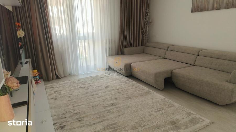 Apartament cu 3 camere decomandat în Central