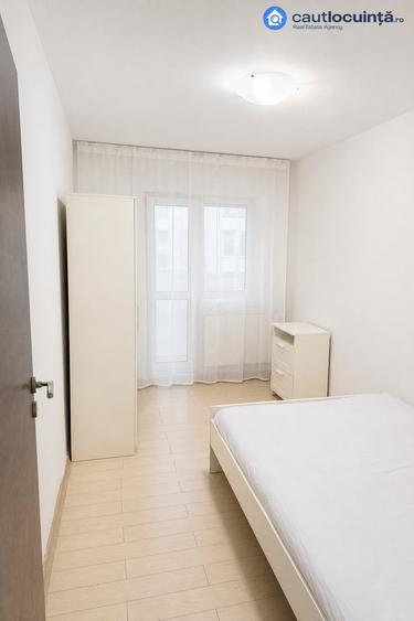 Apartament cu 4 camere decomandat în Ferdinand