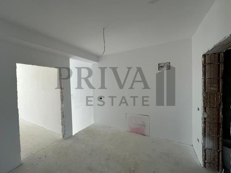 Duplex cu 4 camere cu Canalizare în Moșnița Nouă