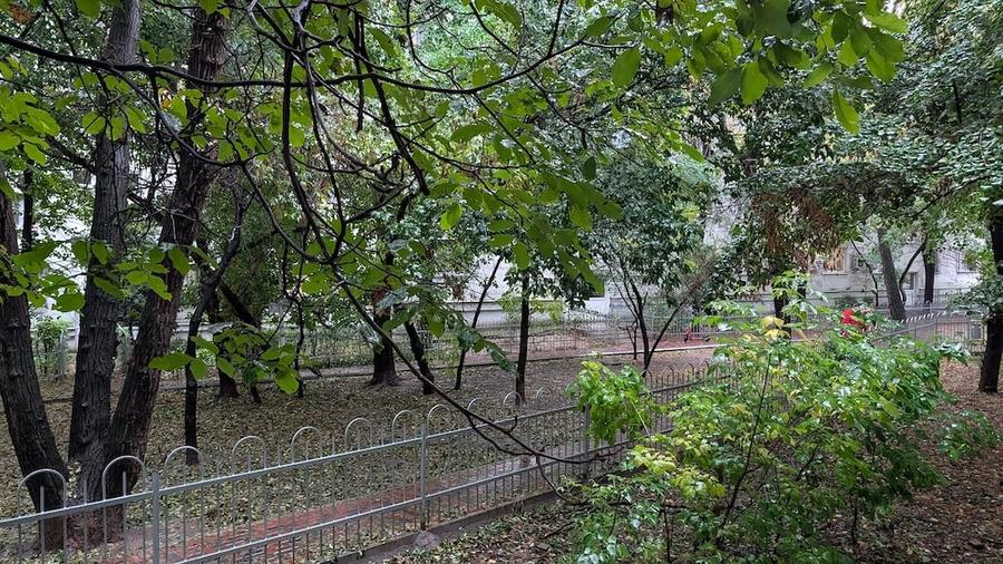 Apartament cu 3 camere decomandat în Dristor