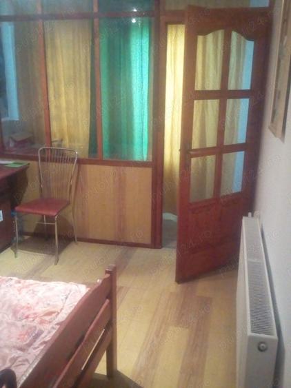 Garsonieră semidecomandată în Corina