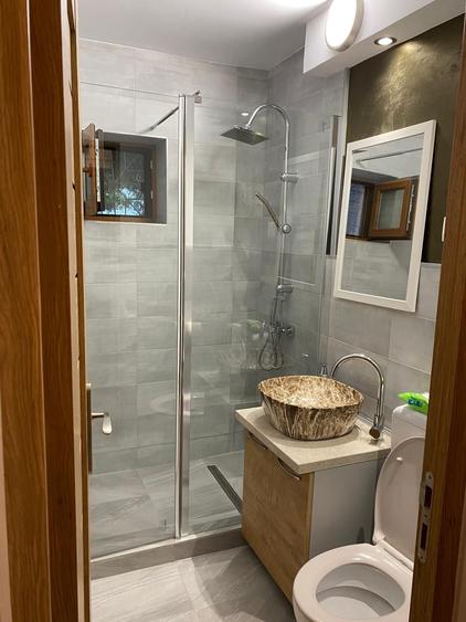 Apartament cu 2 camere nedecomandat în Obor