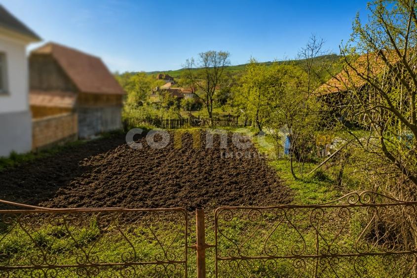 Casă individuală cu 3 camere cu Canalizare în Săvădisla