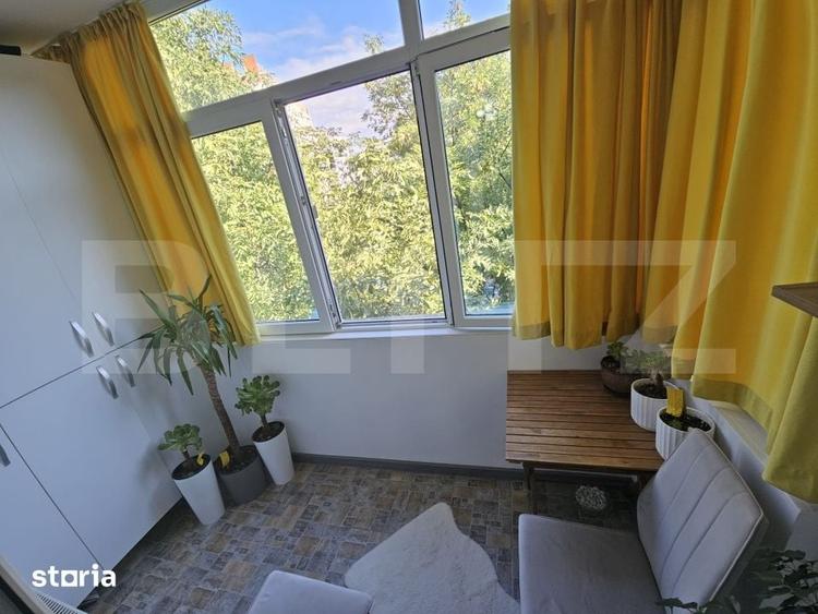 Apartament cu 3 camere în Podu Roș