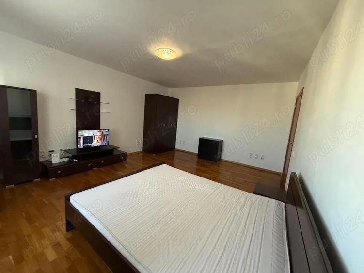 Garsonieră decomandată în Calea Călărașilor