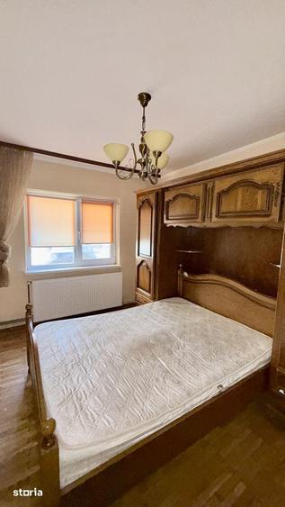 Apartament cu 4 camere în Central