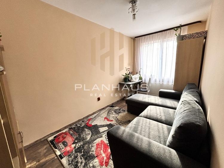 Apartament cu 3 camere semidecomandat, mobilat în Săsar