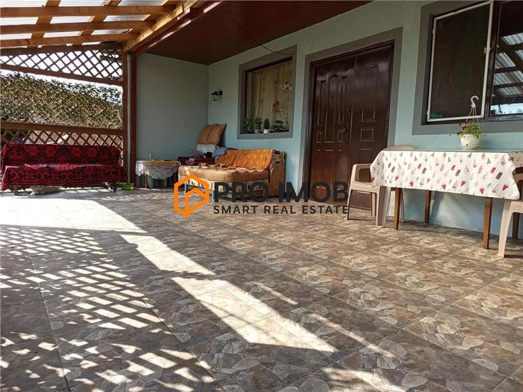 Casă individuală cu 4 camere cu Teren 640 Mp în Stâlpu