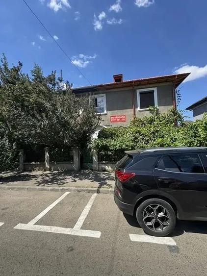 Casă cu 3 camere cu Teren 164 Mp în Eroii Revoluției