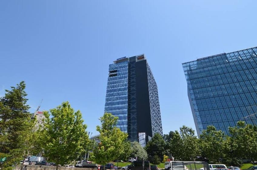 Birou, de 350 mp, în Aviației