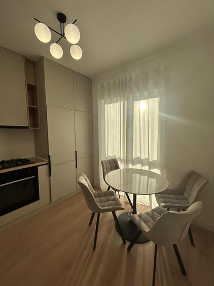 Duplex cu 4 camere cu Canalizare în Florești