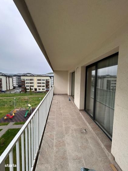 Apartament cu 2 camere semidecomandat, mobilat în Florești — fotografia 1