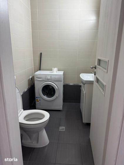 Apartament cu 3 camere în Florești