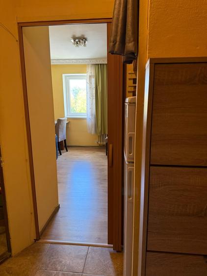 Garsonieră decomandată în Apusului