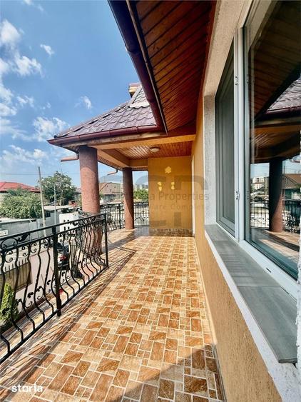 Casă cu 5 camere cu Teren 240 Mp în Apărătorii Patriei