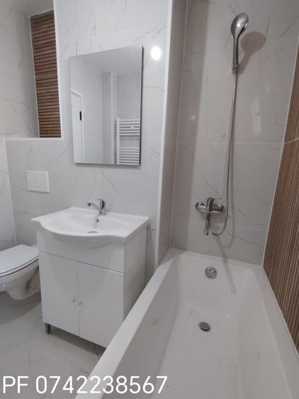 Apartament cu 2 camere decomandat în Nicolina