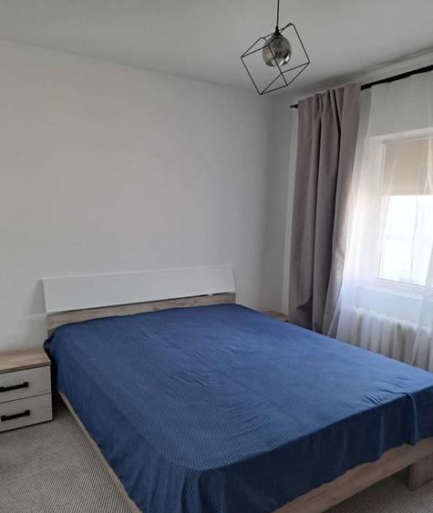 Apartament cu 2 camere semidecomandat, mobilat în Mănăștur