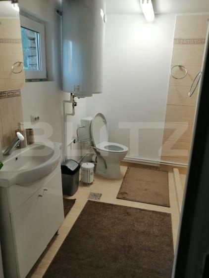 Casă individuală cu 5 camere cu Teren 48000 Mp în Glodghilești