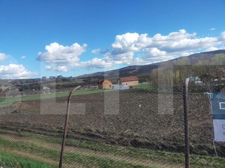 Teren Construcții intravilan de 1200 mp, în Baciu
