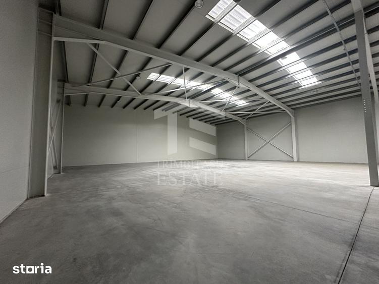 Spațiu comercial, de 500 mp, în Vest