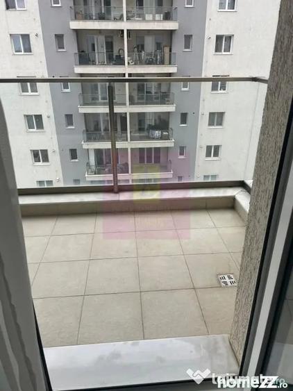 Apartament cu 2 camere semidecomandat în Prelungirea Ghencea