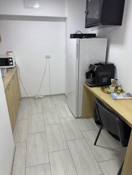 Spațiu comercial, de 120 mp, în Central