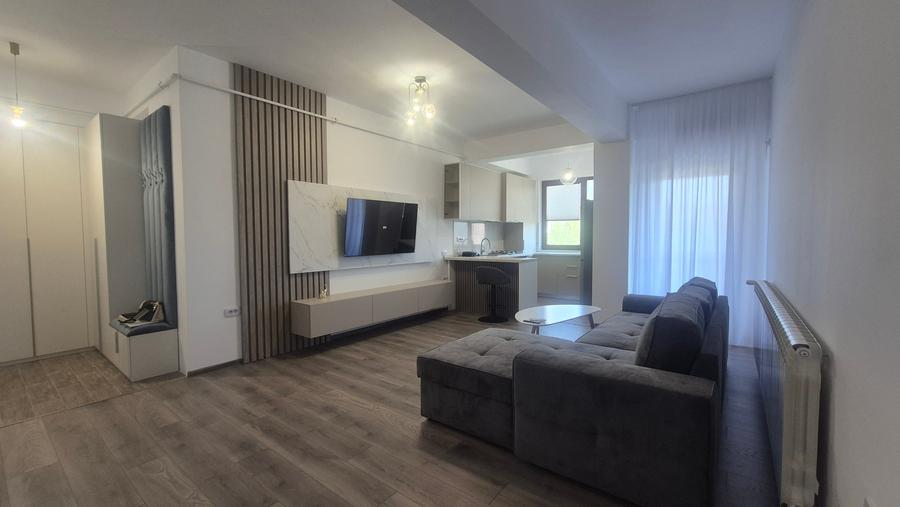 Apartament cu 2 camere semidecomandat în Tomis Nord