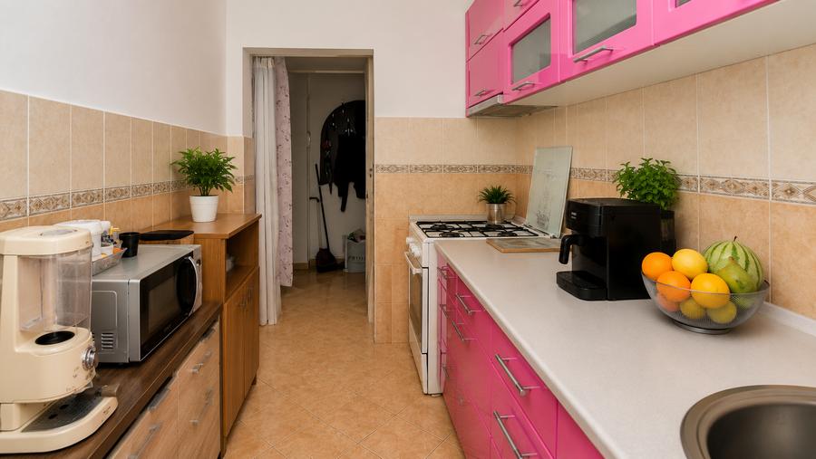 Apartament cu 2 camere nedecomandat în Decebal