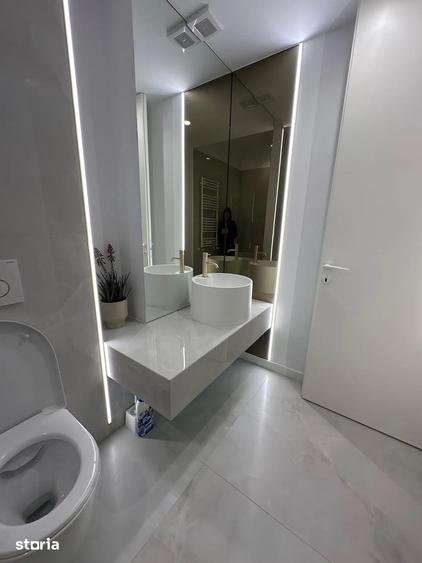 Apartament cu 3 camere decomandat, mobilat în Pipera