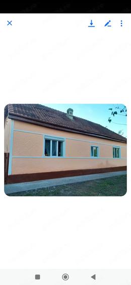 Casă cu 3 camere cu Teren 780 Mp în Central