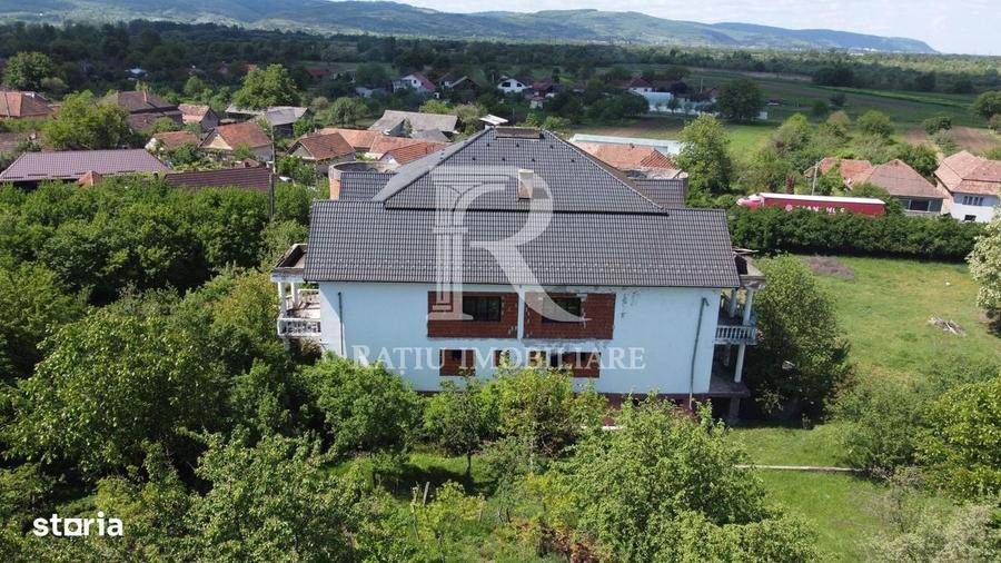 Casă cu 4 camere în Gheghie