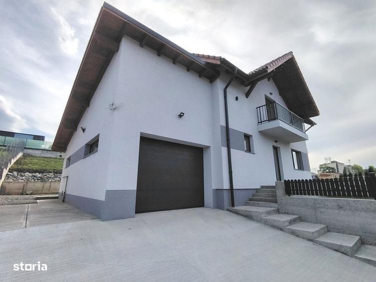 Casă cu 4 camere în Central