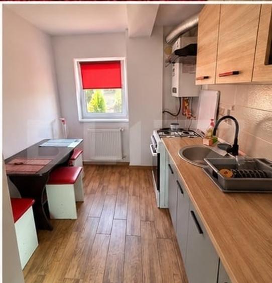 Apartament cu 2 camere decomandat, mobilat în Nicolina