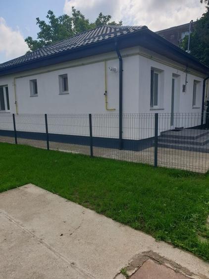 Casă cu 2 camere în Central