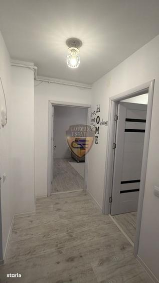 Apartament cu 3 camere decomandat, mobilat în Central