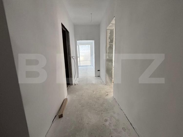 Apartament cu 3 camere decomandat în Torontalului